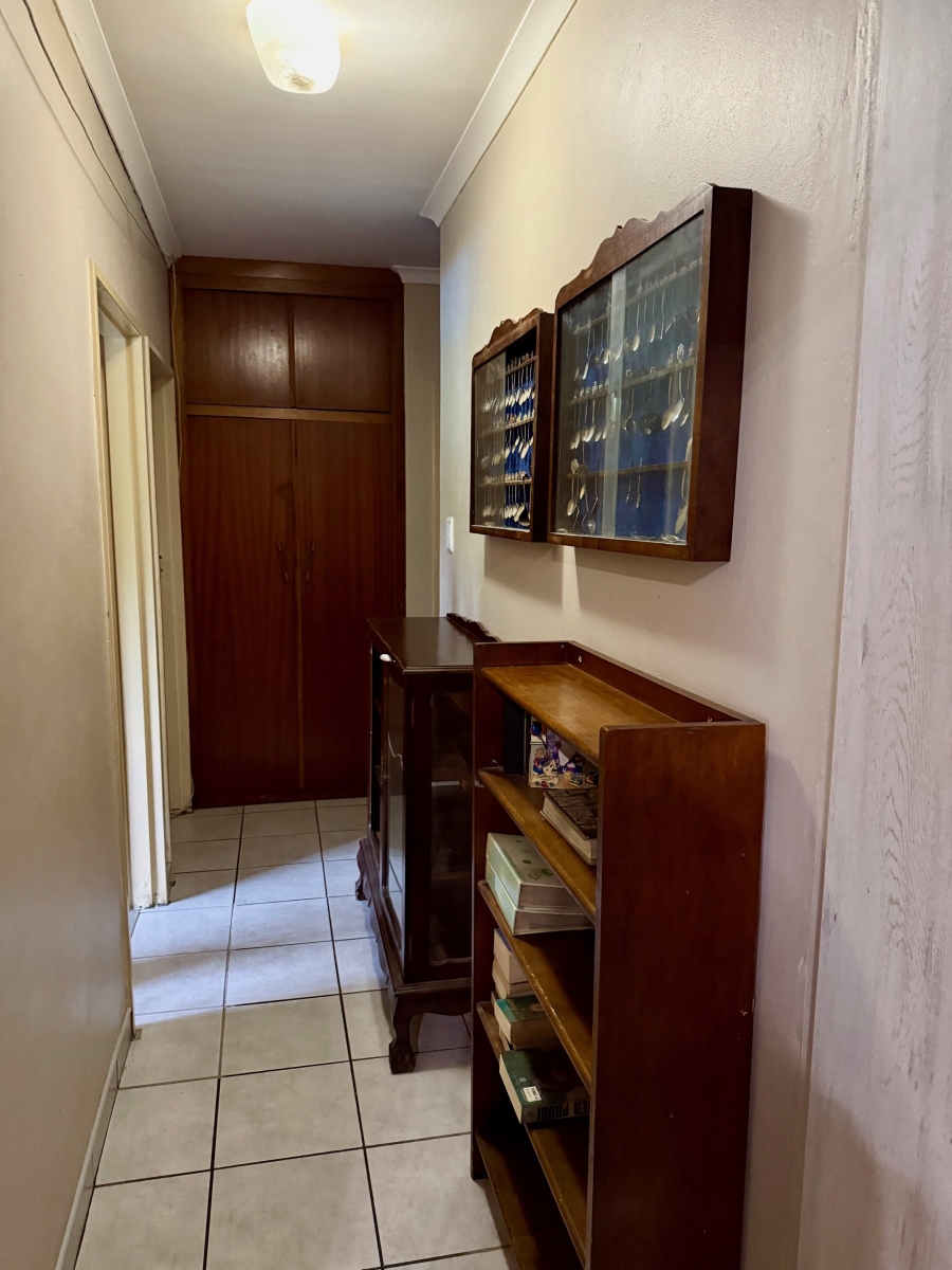 4 Bedroom Property for Sale in Bergzicht Western Cape